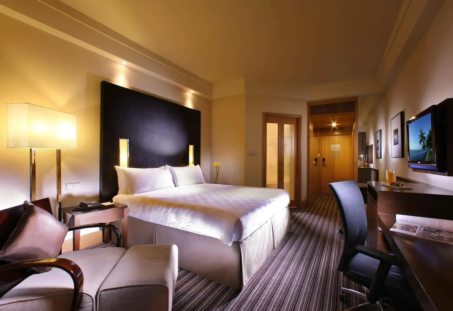 Amara Singapore - Newly Renovated 5*,